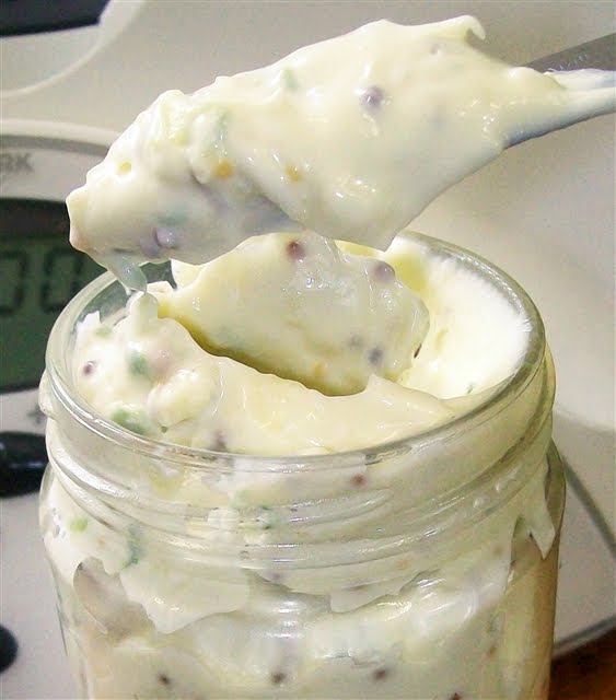 Homemade Mayonnaise - Quirky Cooking