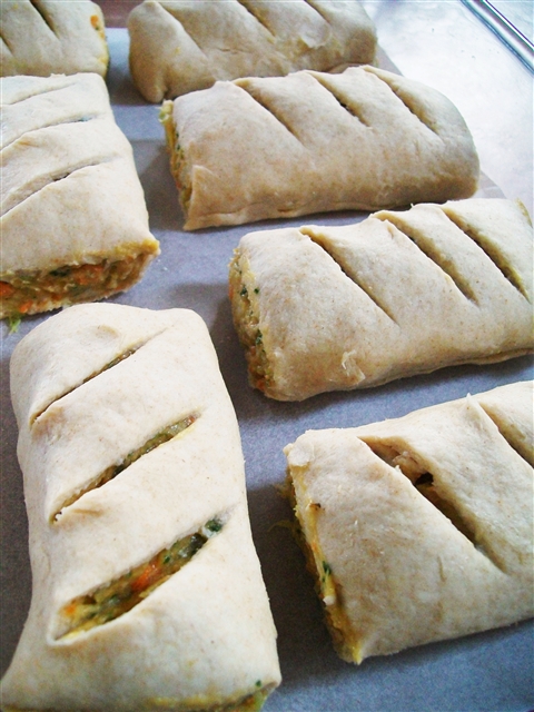 Spicy Chicken & Vege Sausage Rolls with Spelt Rough Puff Pastry - Quirky Cooking