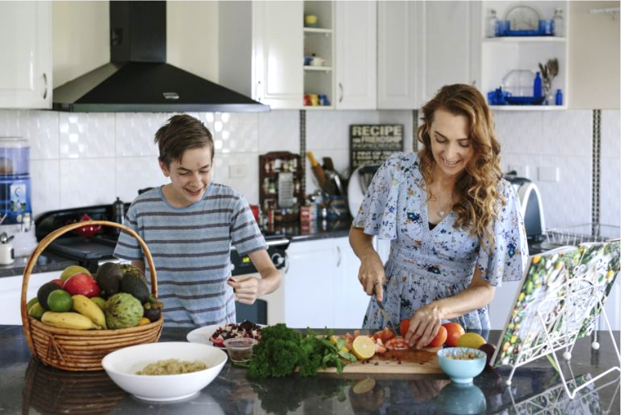 Jo Whitton & Family, Quirky Cooking